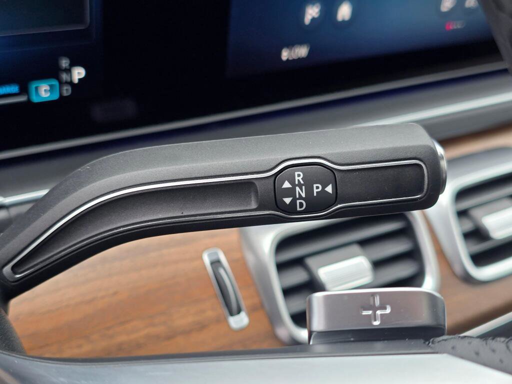 Certified 2025 Mercedes-Benz GLS 580 4MATIC image 16