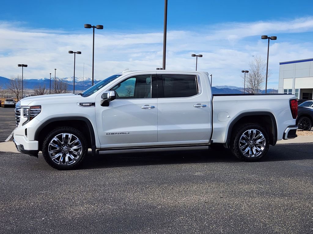 Used 2023 GMC Sierra 1500 Denali w/ Denali Reserve Package image 2