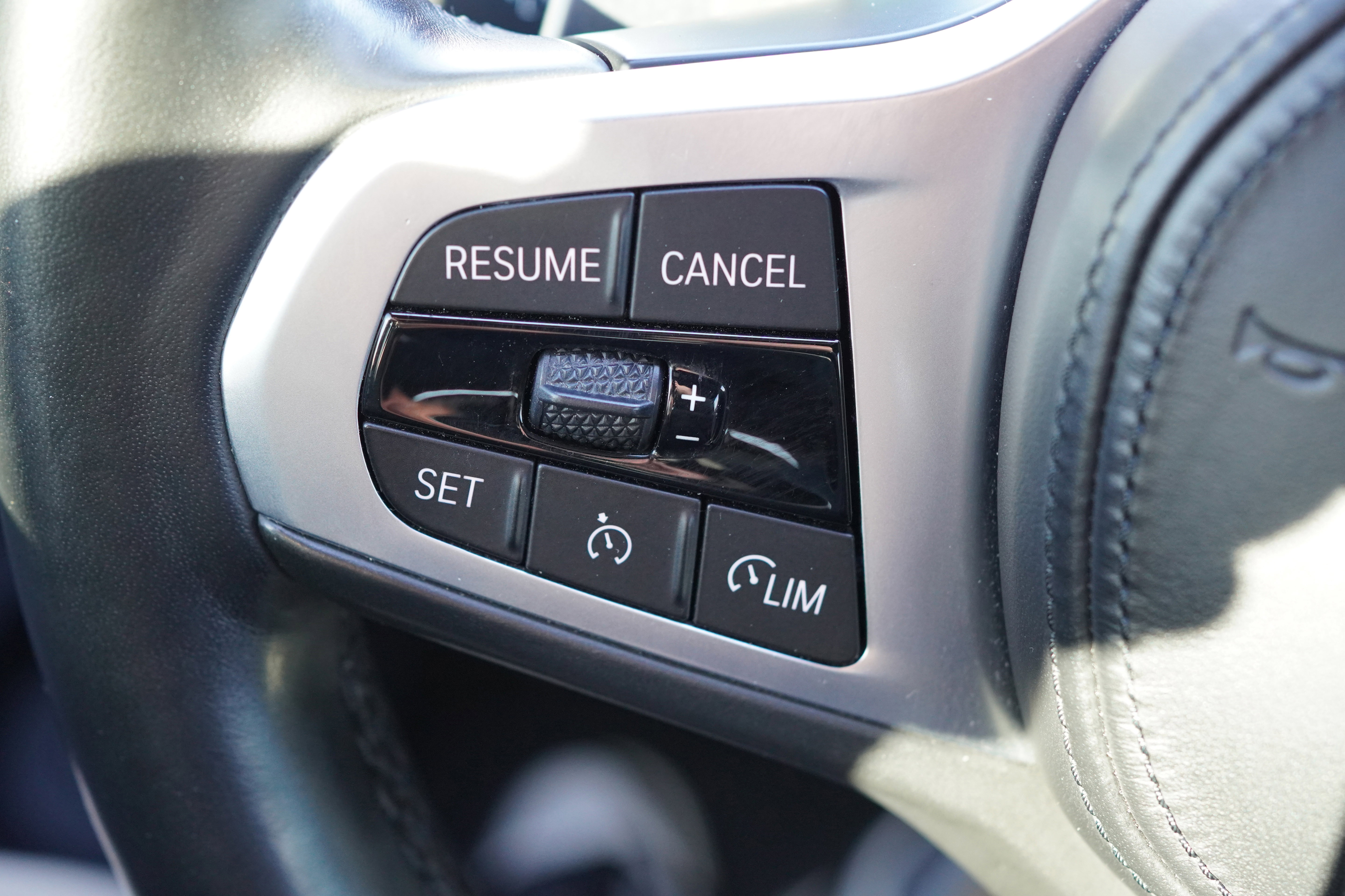 Used 2022 BMW 440i xDrive Convertible w/ Premium Package image 33