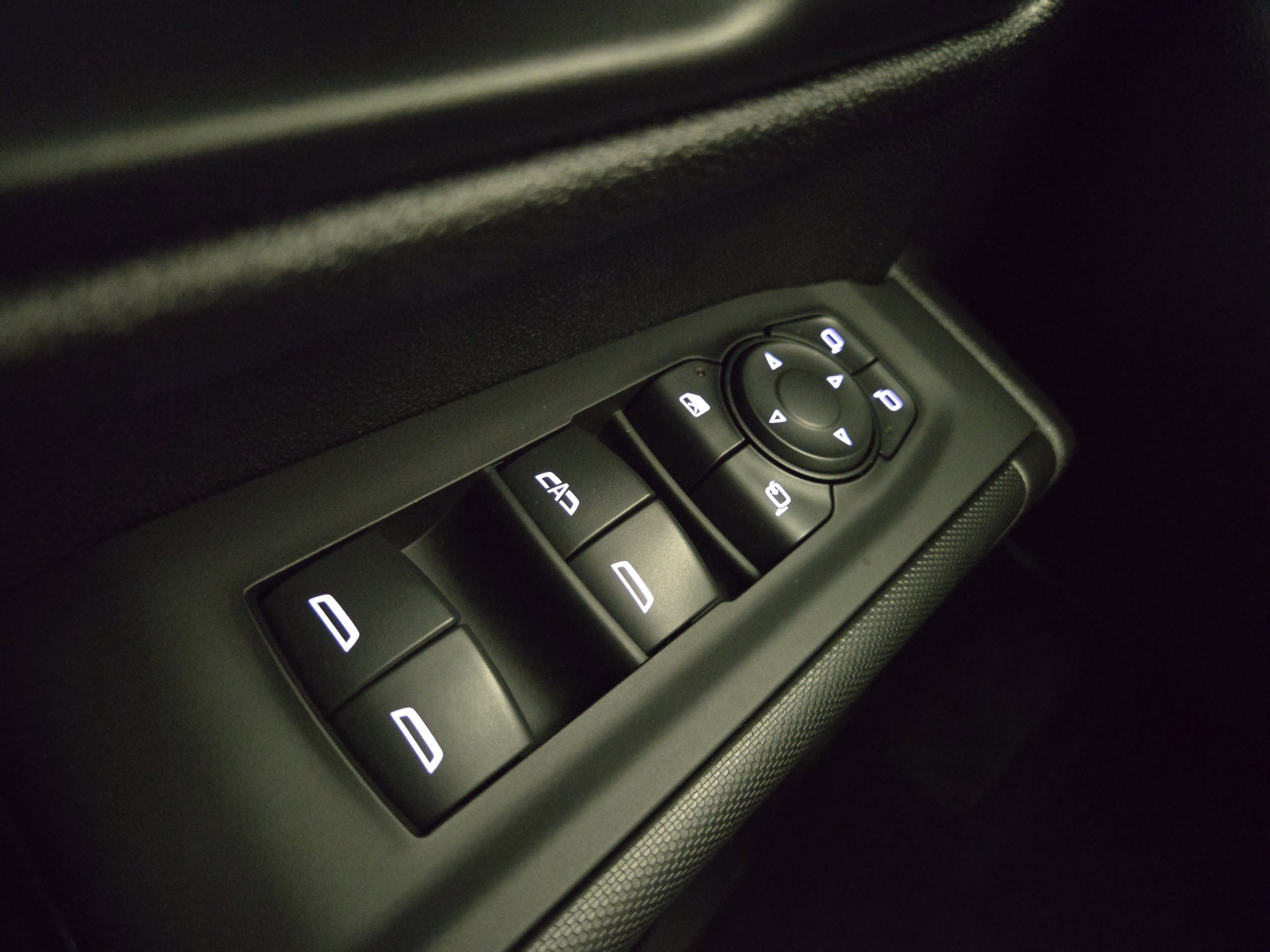 Used 2024 Chevrolet Silverado 2500 Custom w/ Custom Value Package image 28