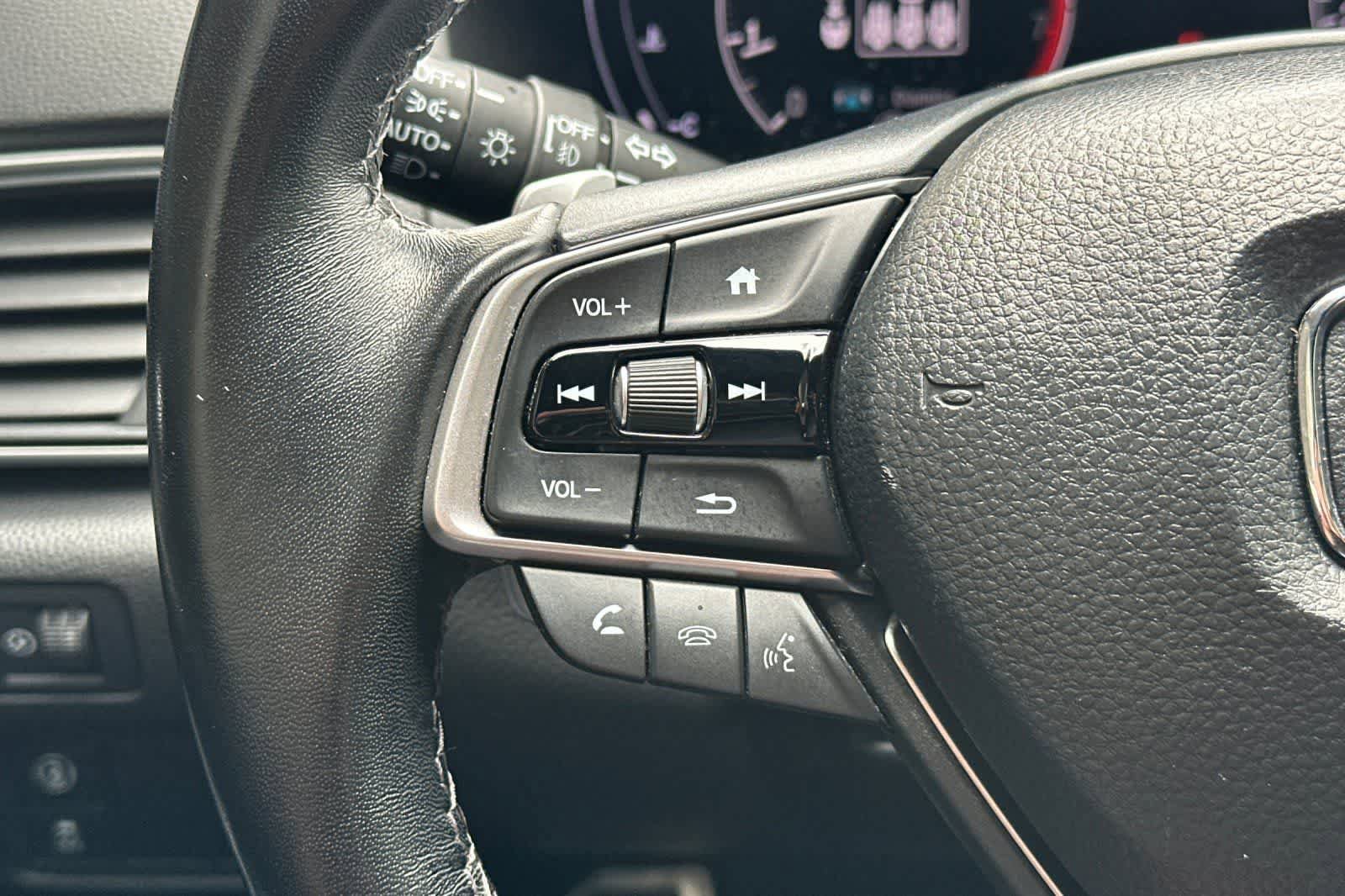 Used 2022 Honda Accord Sport image 25