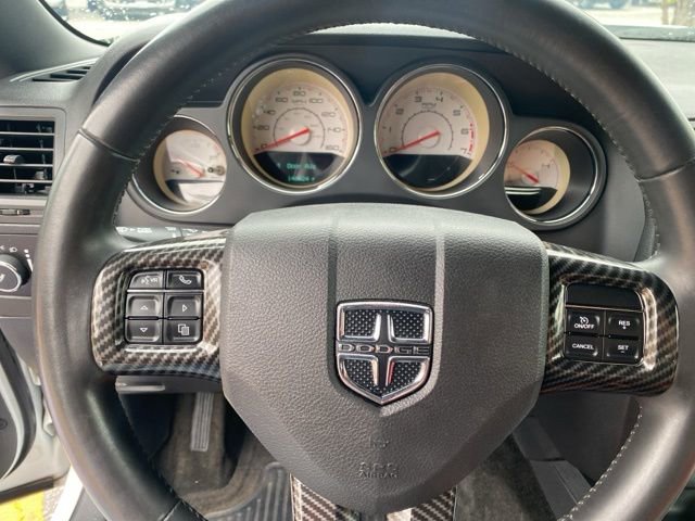 Used 2013 Dodge Challenger R/T RWD image 16