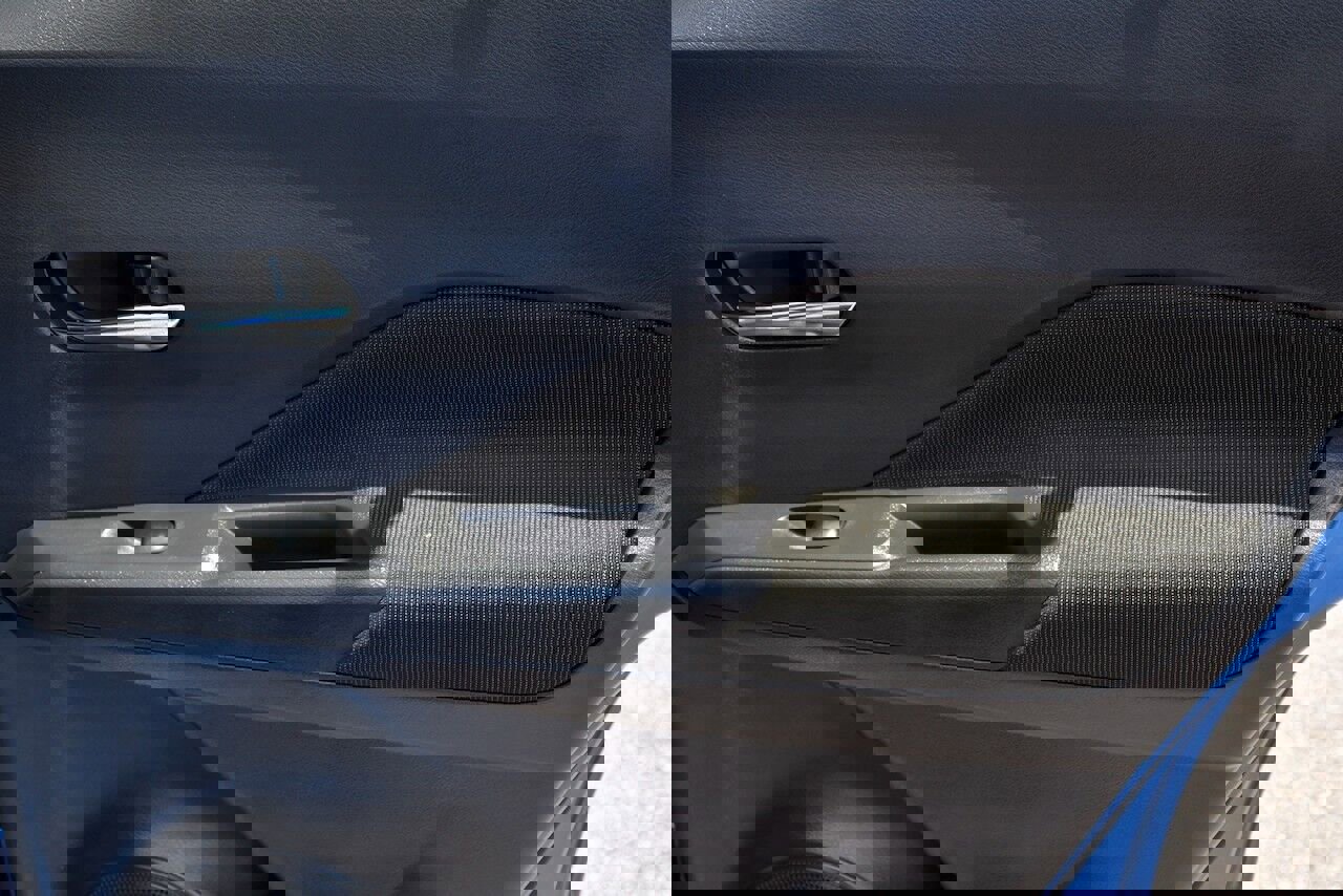 Used 2024 Nissan Kicks SV image 15