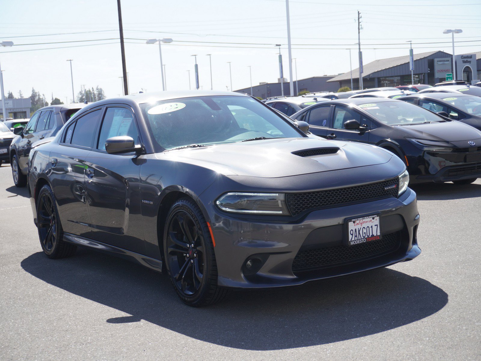 Used 2022 Dodge Charger R/T RWD video 1
