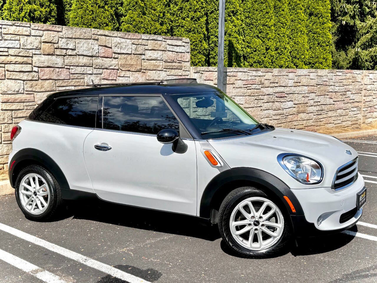 Used 2015 MINI Cooper Paceman image 4