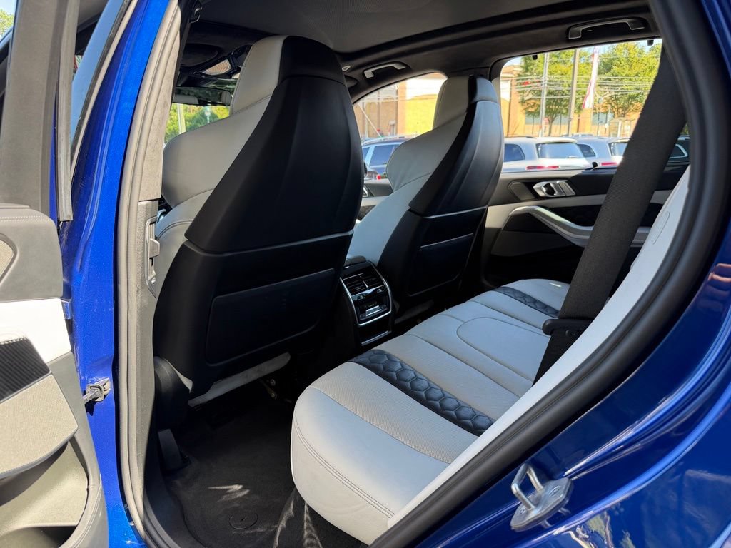Used 2022 BMW X5 M w/ Executive Package AWD/4WD image 31