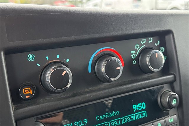 Used 2023 GMC Savana 2500 w/ Driver Convenience Package image 25