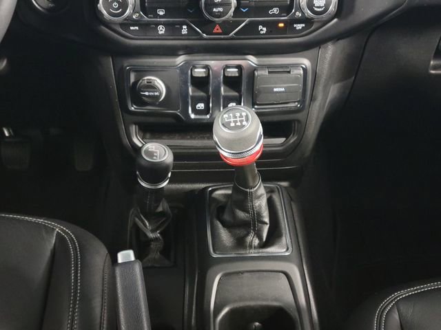 Used 2021 Jeep Wrangler Sport image 24