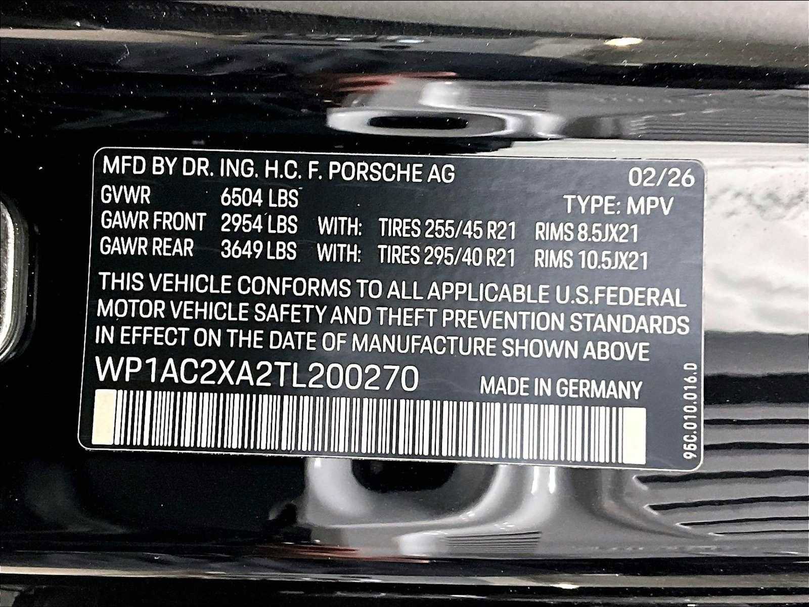 New 2026 Porsche Macan Turbo Electric image 23