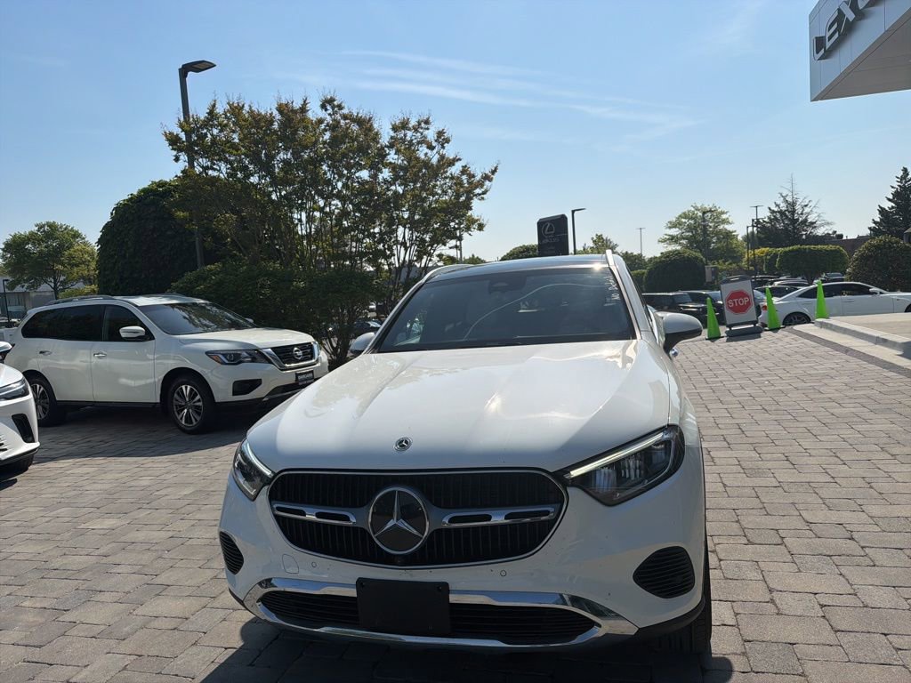 Used 2023 Mercedes-Benz GLC 300 4MATIC image 24