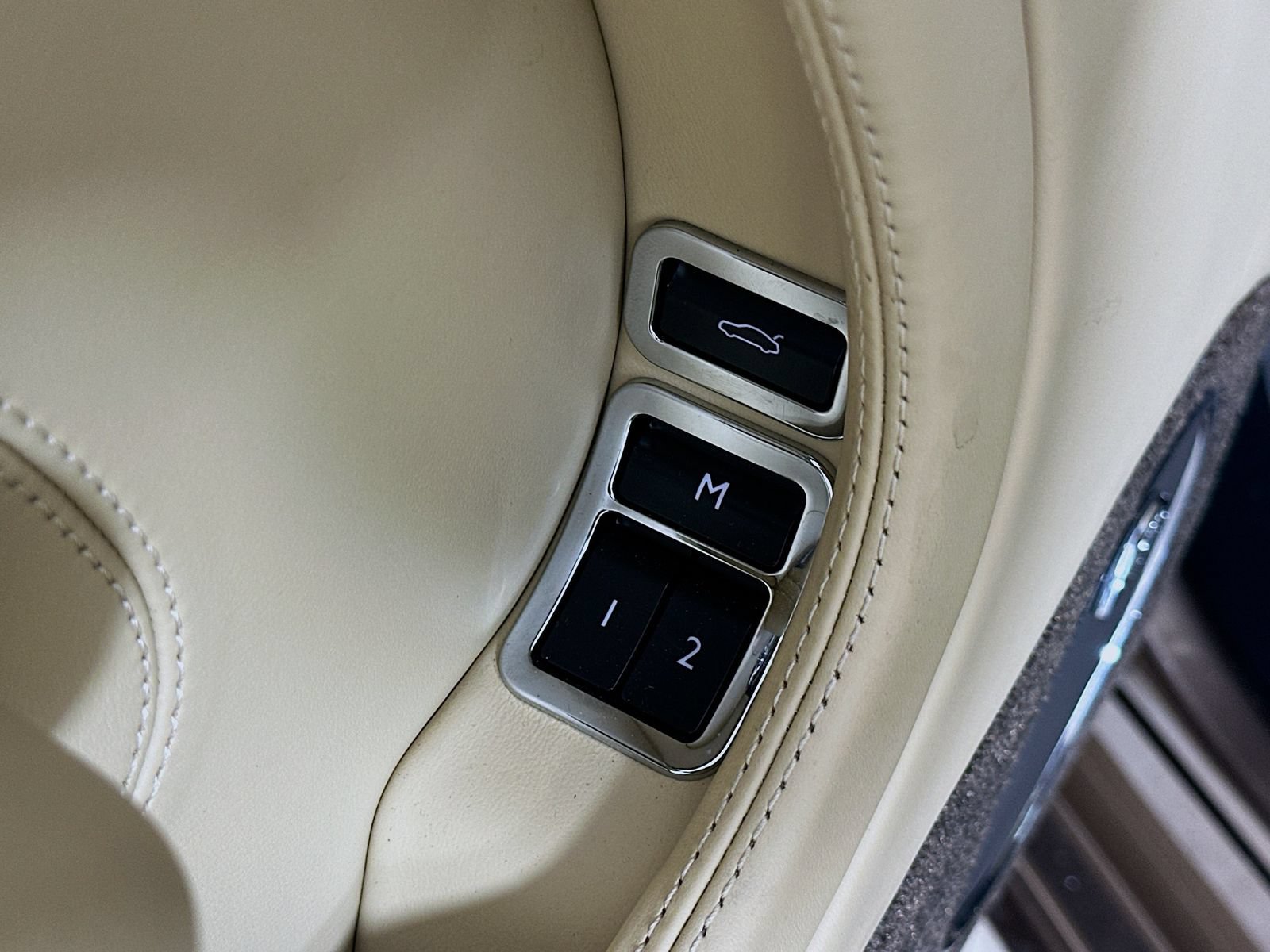 Used 2011 Bentley Mulsanne RWD image 49