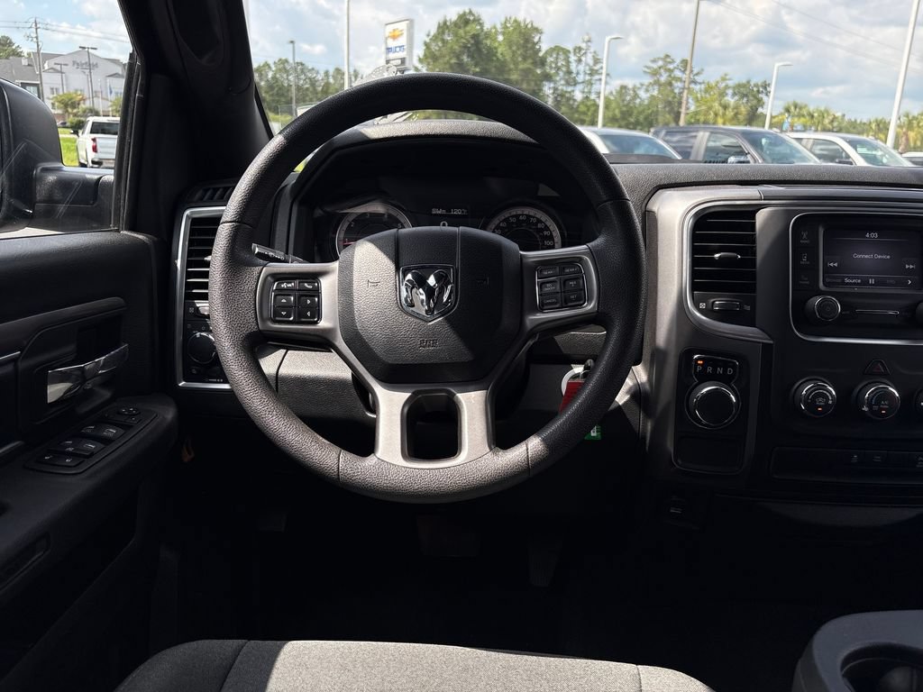 Used 2024 RAM 1500 Warlock RWD image 7