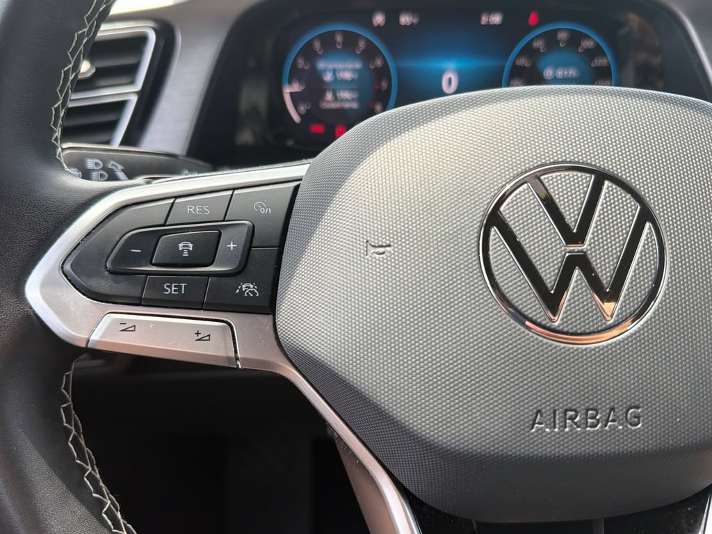 Used 2024 Volkswagen Atlas Cross Sport SE AWD/4WD image 13