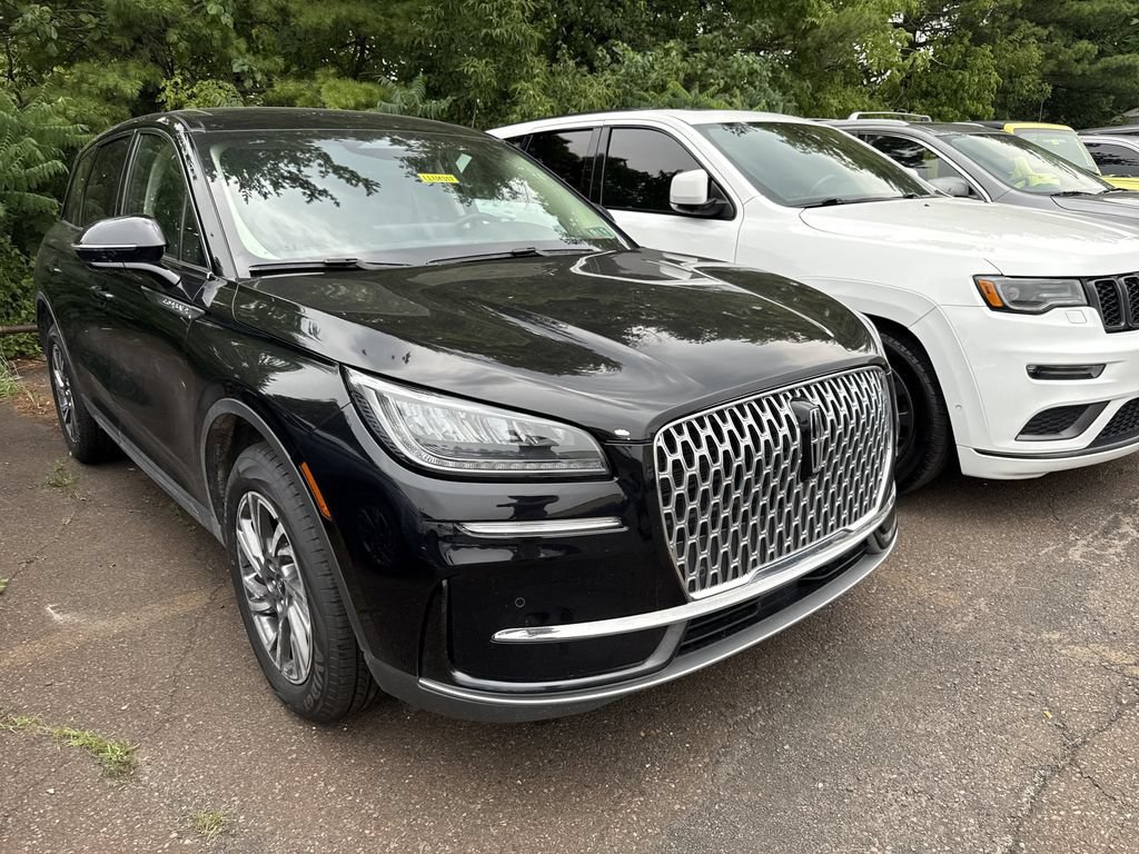 Certified 2023 Lincoln Corsair AWD w/ Equipment Group 101A image 3