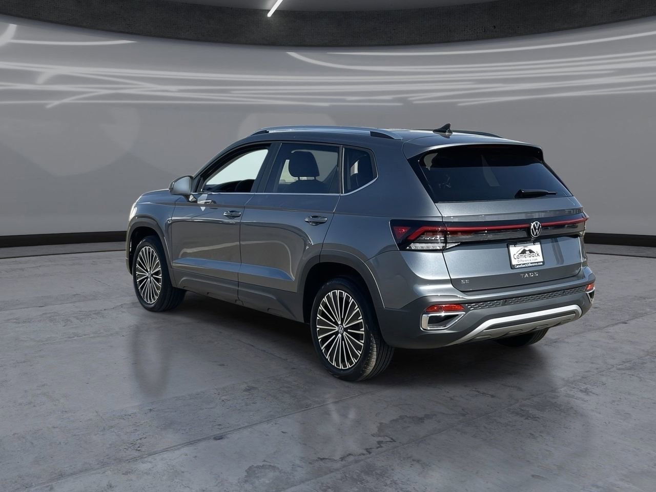 New 2026 Volkswagen Taos SE image 4
