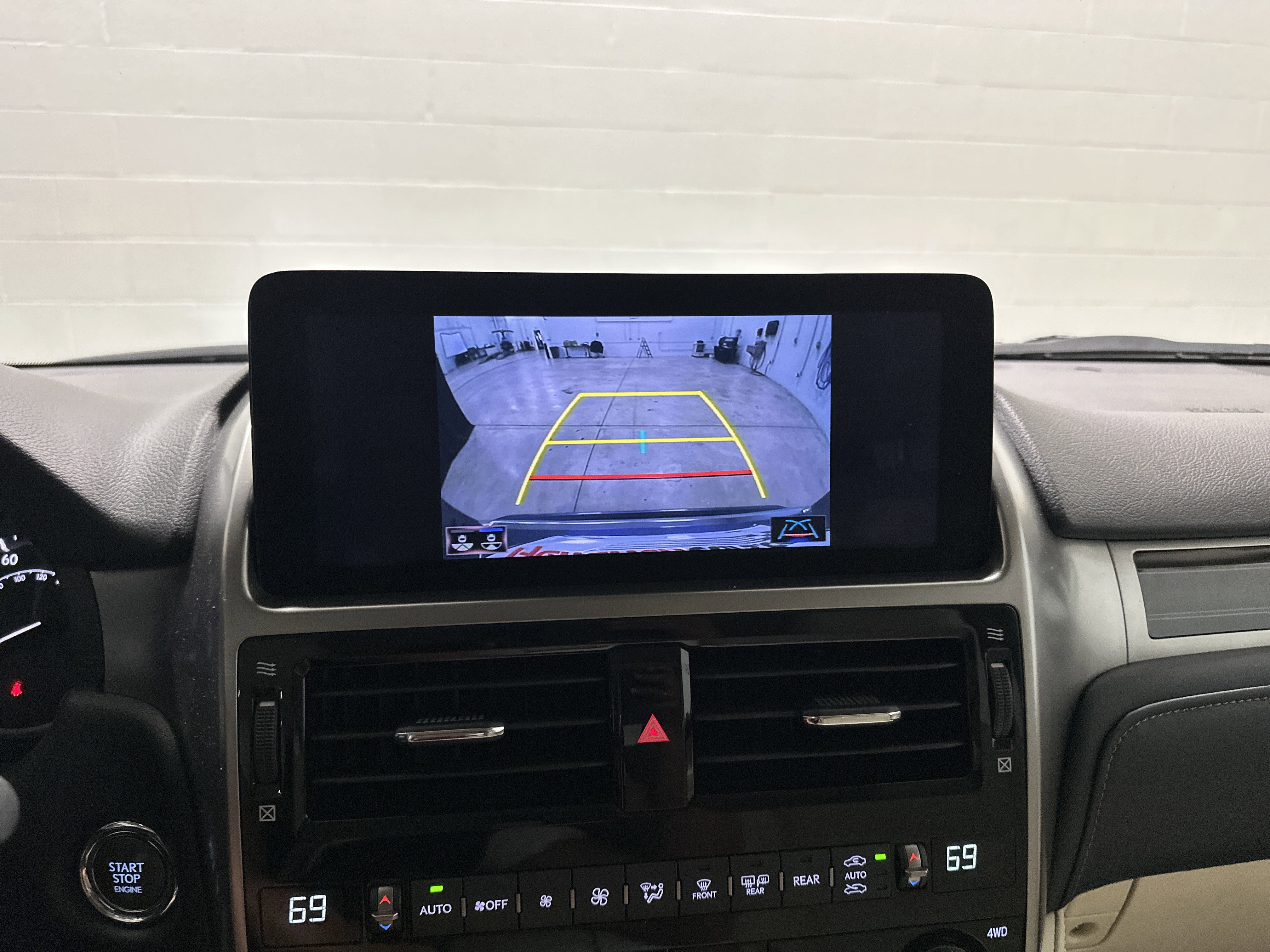Certified 2023 Lexus GX 460 Premium AWD/4WD image 25
