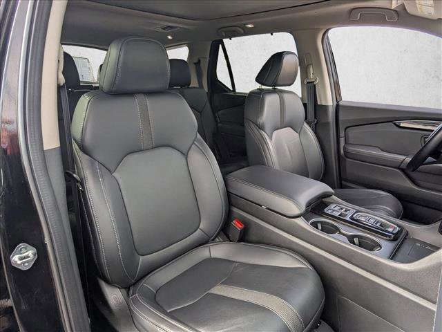 Certified 2023 Honda Pilot Touring image 21