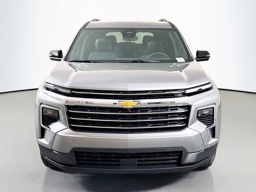 New 2026 Chevrolet Traverse LT w/ Enhanced Driving Package image 2