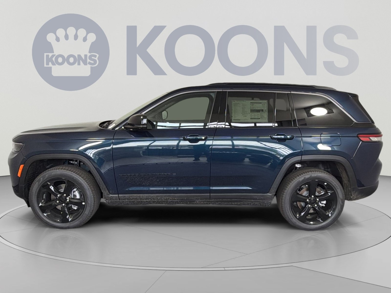 New 2026 Jeep Grand Cherokee Limited w/ Limited Altitude Package AWD/4WD image 2