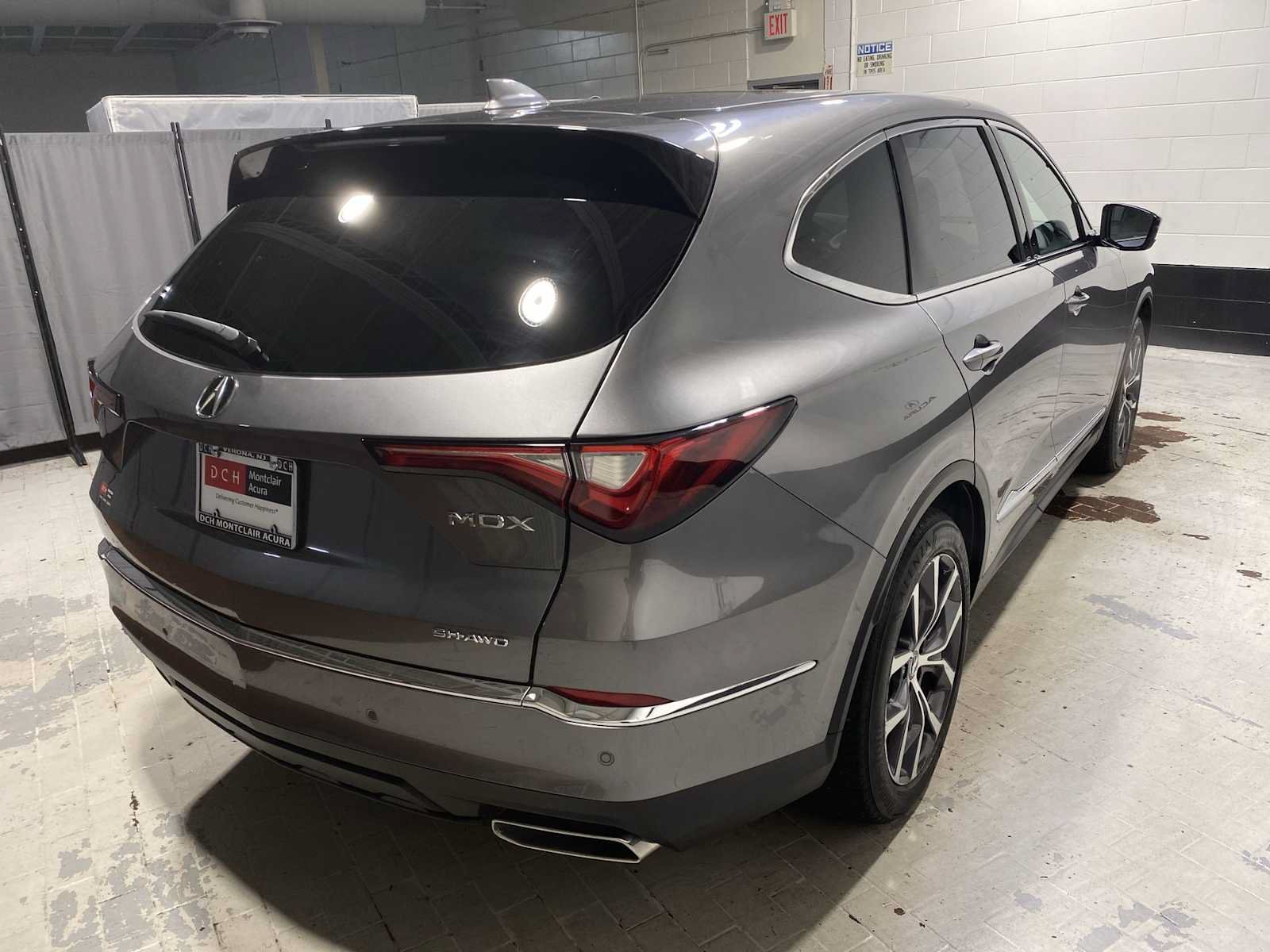 Certified 2024 Acura MDX SH-AWD w/ Technology Package image 26