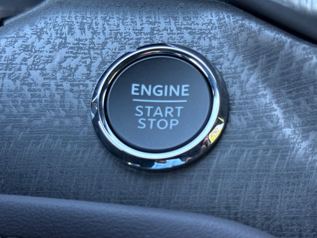 New 2026 Ford Explorer Platinum image 23