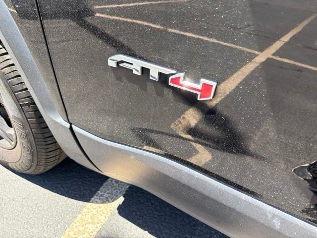Used 2021 GMC Acadia AT4 w/ Trailering Package AWD/4WD image 10