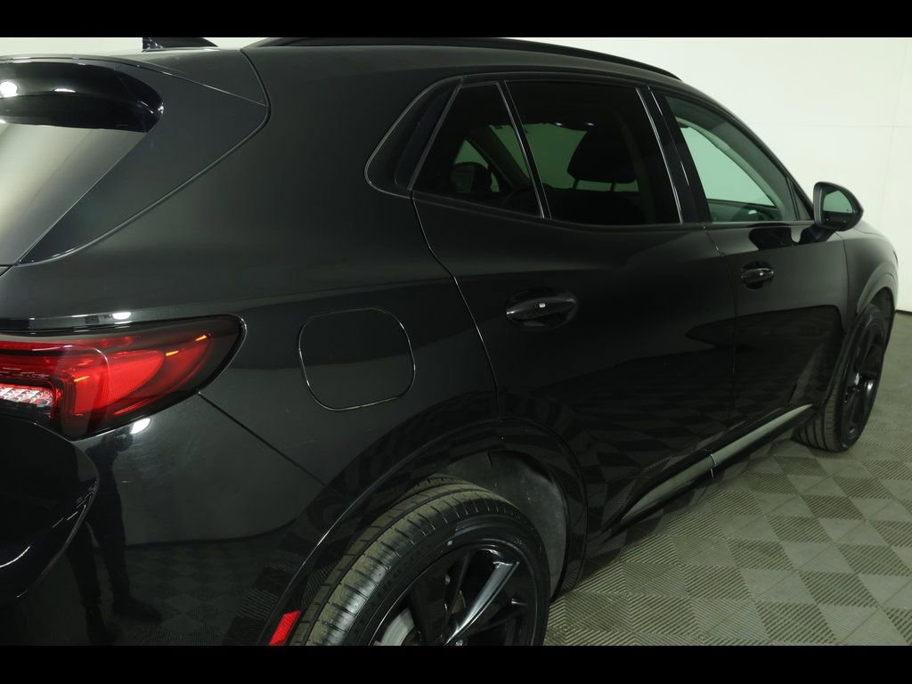 Used 2022 Buick Envision Preferred AWD/4WD image 18
