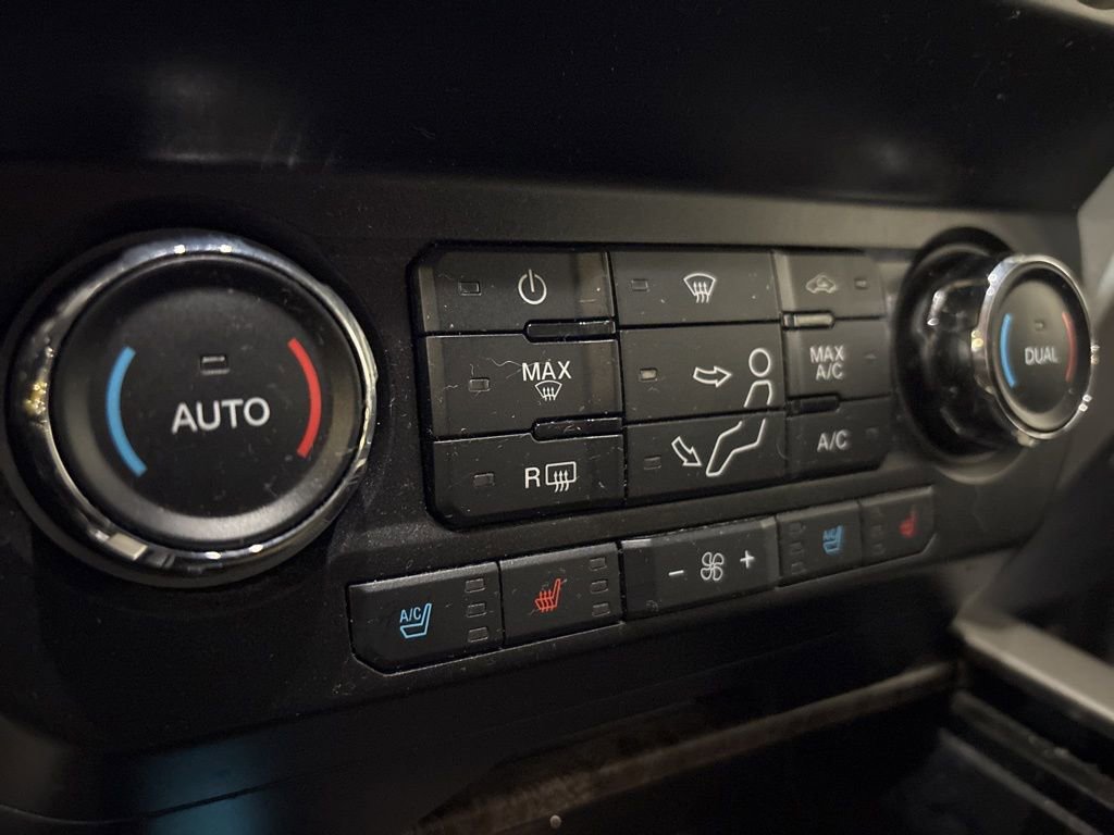 Used 2019 Ford F250 Lariat w/ Lariat Value Package image 33