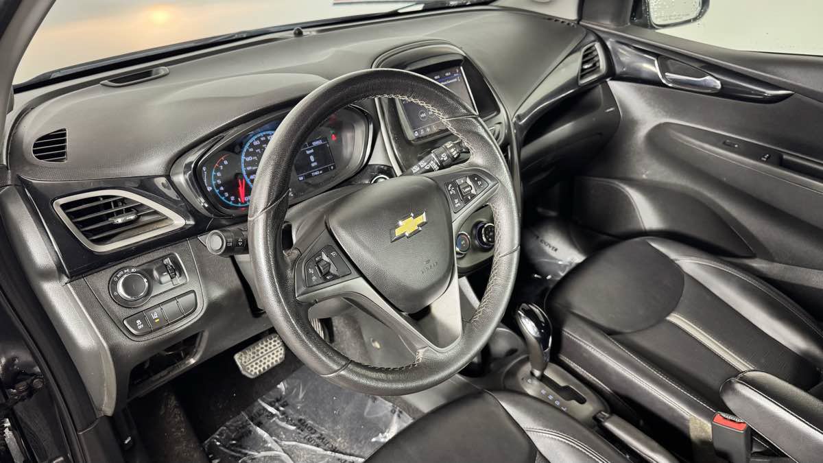 Used 2020 Chevrolet Spark LT w/ Driver Confidence Package FWD image 13
