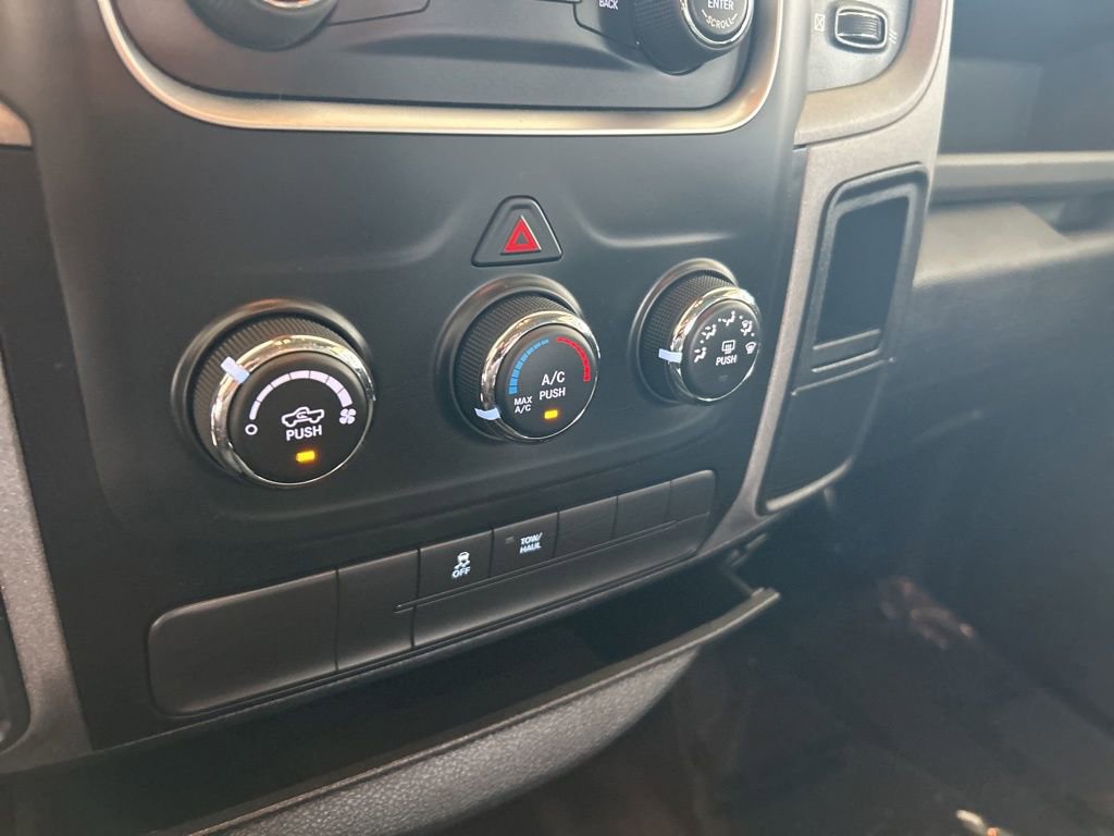 Used 2016 RAM 1500 Express w/ Black Ram 1500 Express Group image 41