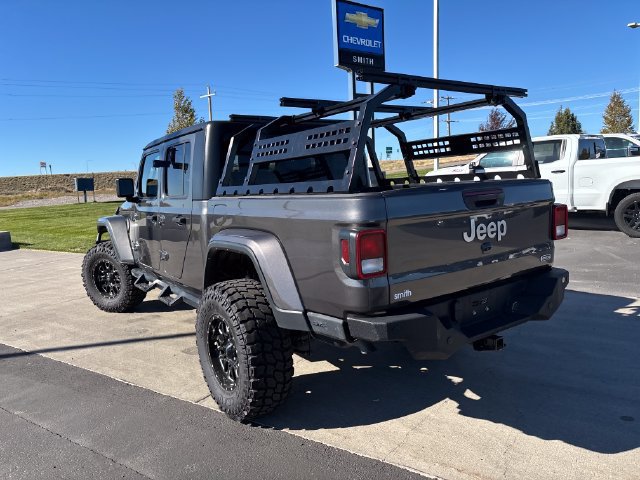 Used 2021 Jeep Gladiator Overland AWD/4WD image 5