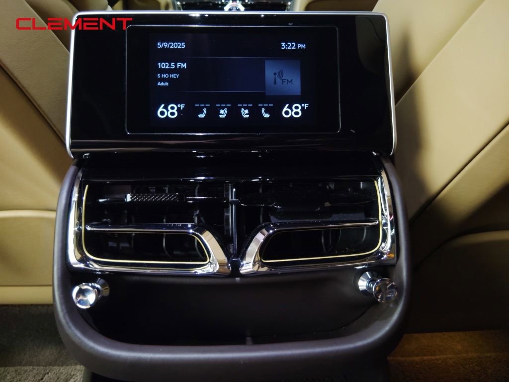 Used 2020 Bentley Flying Spur W12 w/ First Edition Specification image 42