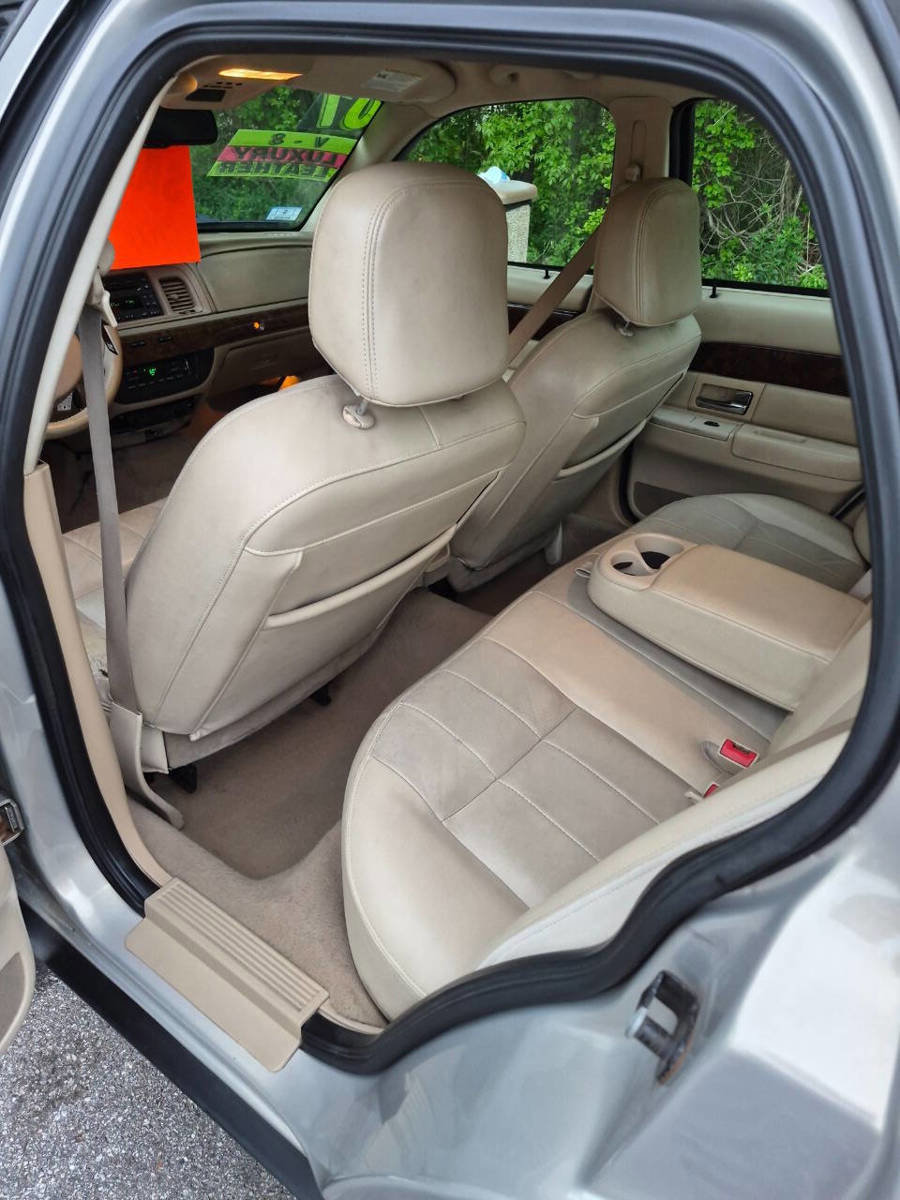 Used 2007 Mercury Grand Marquis LS RWD image 10
