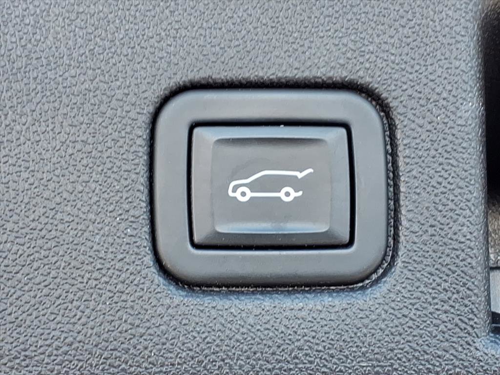 Used 2024 Chevrolet Equinox LT w/ LPO, Floor Liner Package image 30