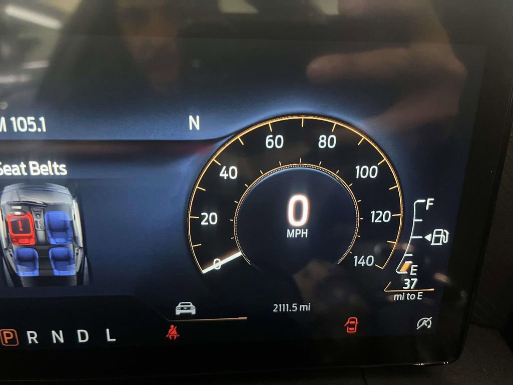 Used 2024 Ford Mustang Coupe RWD image 25