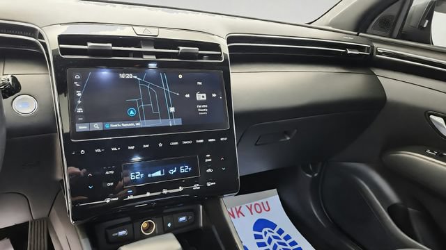 Used 2023 Hyundai Santa Cruz SEL Premium AWD/4WD image 19