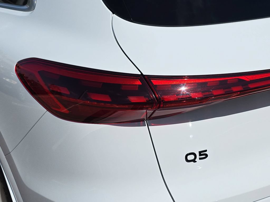 Certified 2025 Audi Q5 Premium w/ Premium Plus AWD/4WD image 37