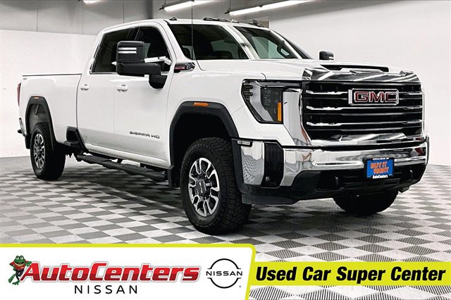 Used 2024 GMC Sierra 3500 SLE w/ SLE Value Package image 1
