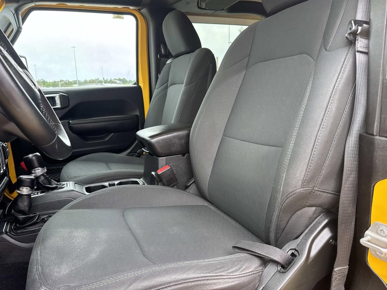 Used 2021 Jeep Wrangler Sport S image 15