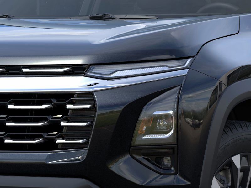 New 2025 Chevrolet Equinox LT w/ Safety and Technology Package FWD image 17