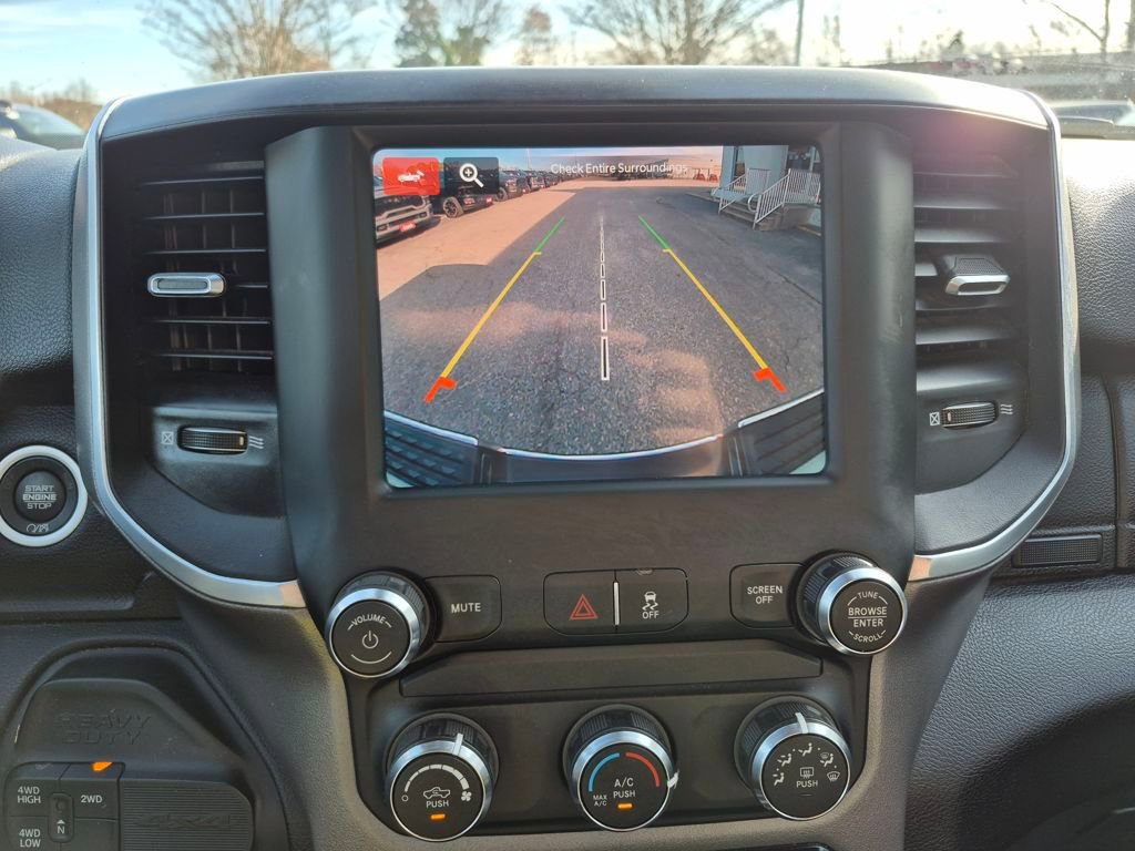 Used 2024 RAM 3500 Big Horn image 16