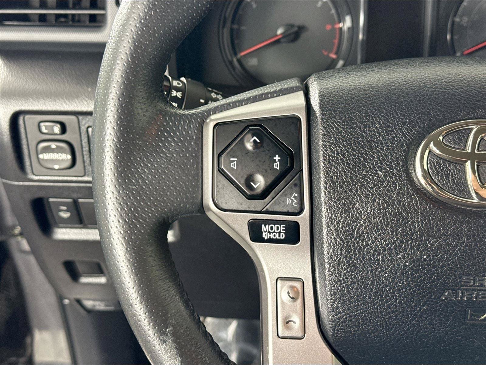 Used 2021 Toyota 4Runner SR5 AWD/4WD image 16