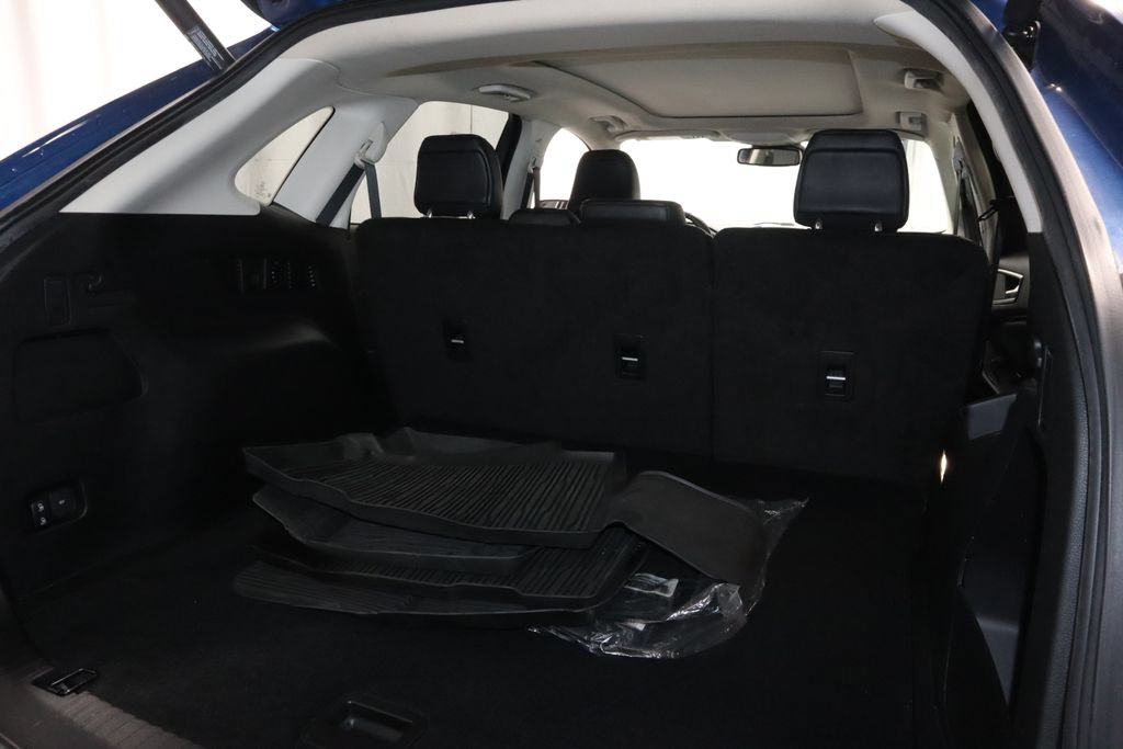 Certified 2022 Ford Edge SEL w/ Convenience Package AWD/4WD image 17
