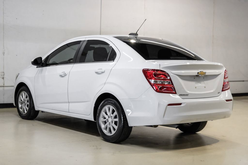 Used 2019 Chevrolet Sonic LT w/ Convenience Package image 10