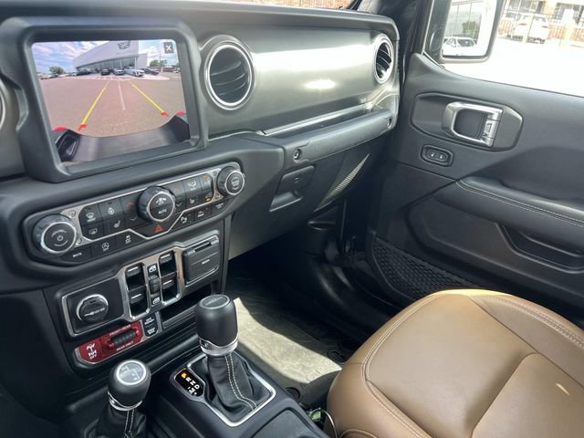 Used 2023 Jeep Gladiator Rubicon w/ Cold Weather Group AWD/4WD image 30