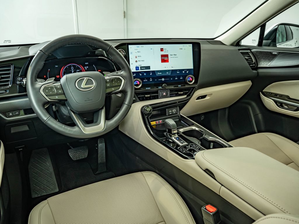 Certified 2026 Lexus NX 350 AWD w/ Accessory Package (2T) image 30