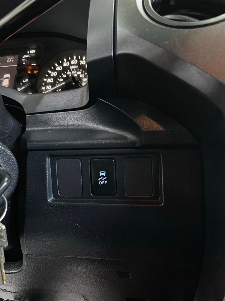 Used 2019 Toyota Tundra SR image 29