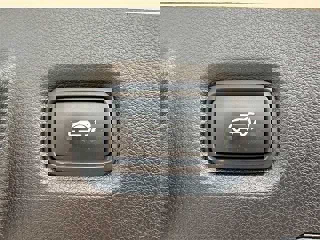 Used 2022 Hyundai Santa Fe SEL w/ Convenience + Premium Package image 32