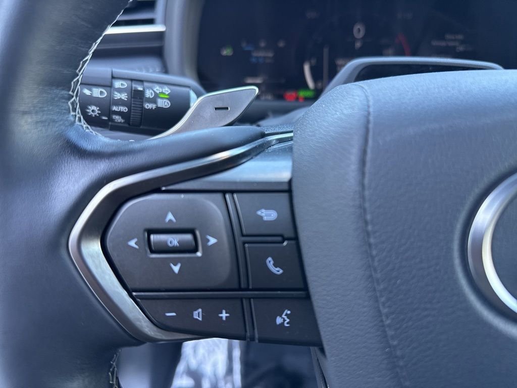 Certified 2025 Lexus LX 700h Overtrail image 26