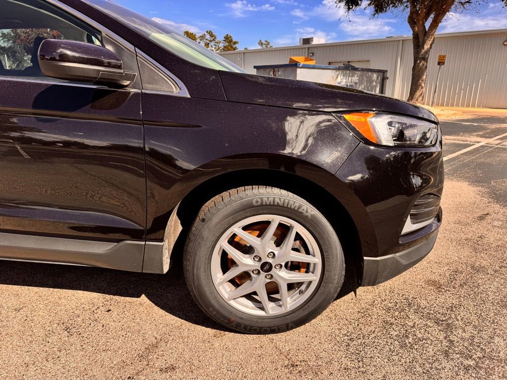 Used 2024 Ford Edge SEL image 13